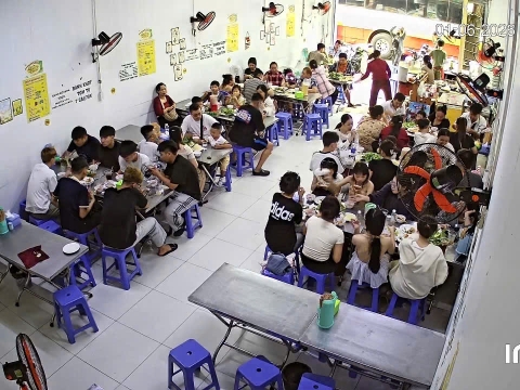 Ngày đầu tuần của Tiệm - Bánh khọt 28 Long Nguyễn - Bánh khọt Vũng Tàu